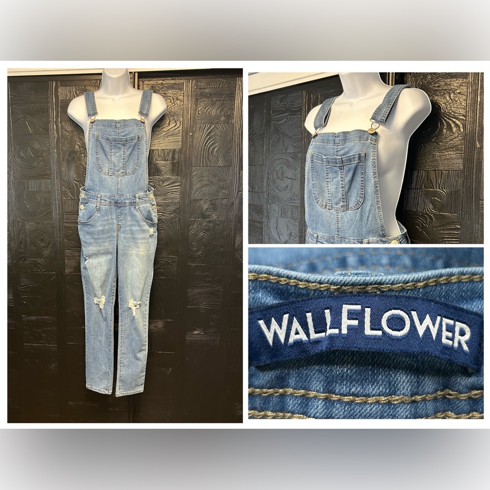 Wallflower Girlfriend Straight Distressed Overalls Denim Size Small 29x26.5